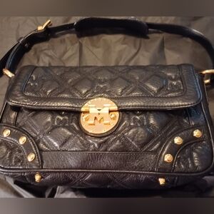 Metro City Elegant Black Genuine Leather Vintage Quilted Women's Bag